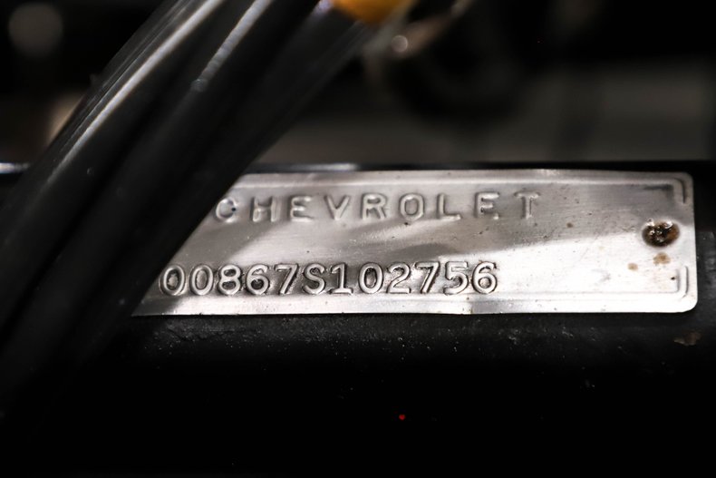 1960 Chevrolet Corvette 12