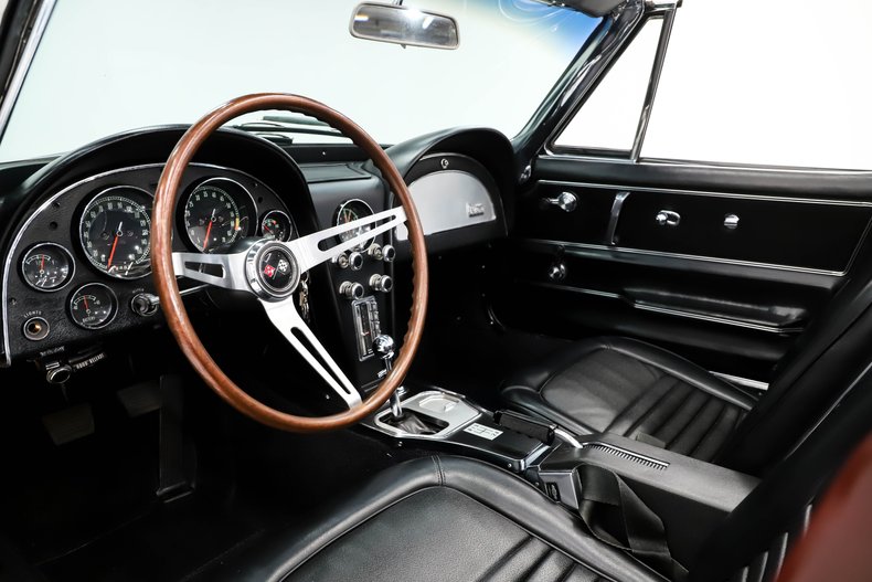 1967 Chevrolet Corvette 2