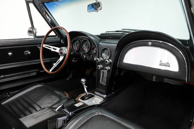 1967 Chevrolet Corvette 40