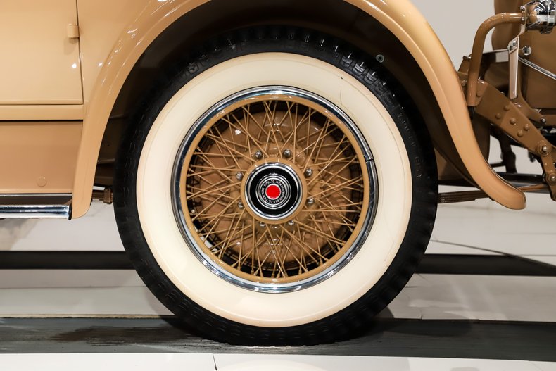 1929 Packard 640 74