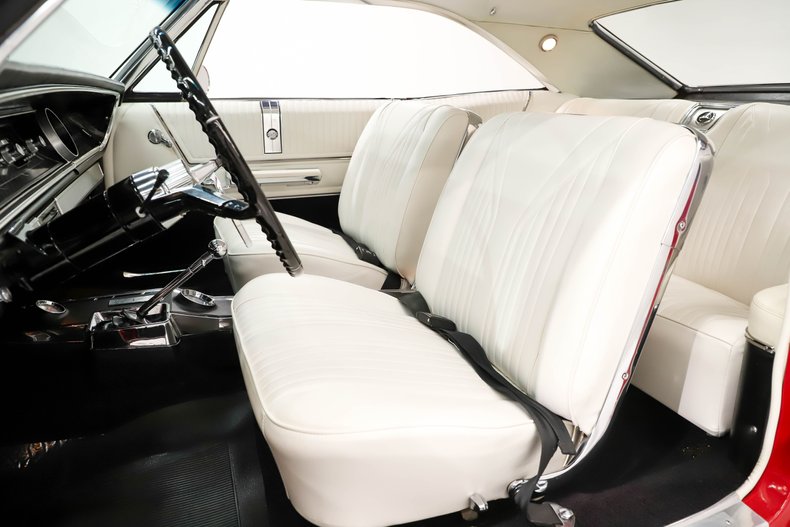 1965 Chevrolet Impala 11