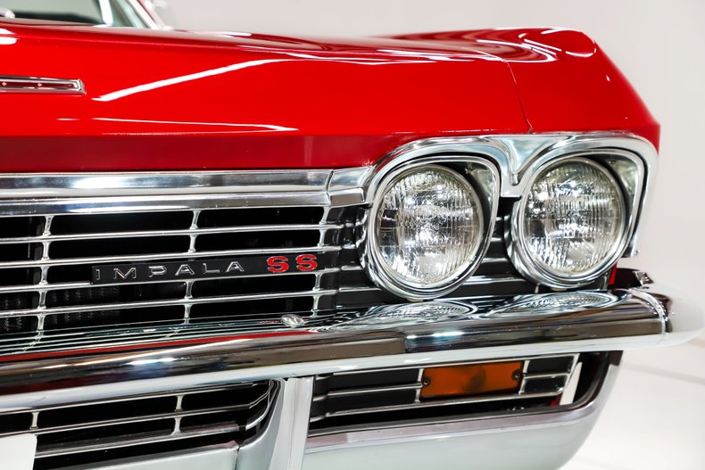 1965 Chevrolet Impala 17