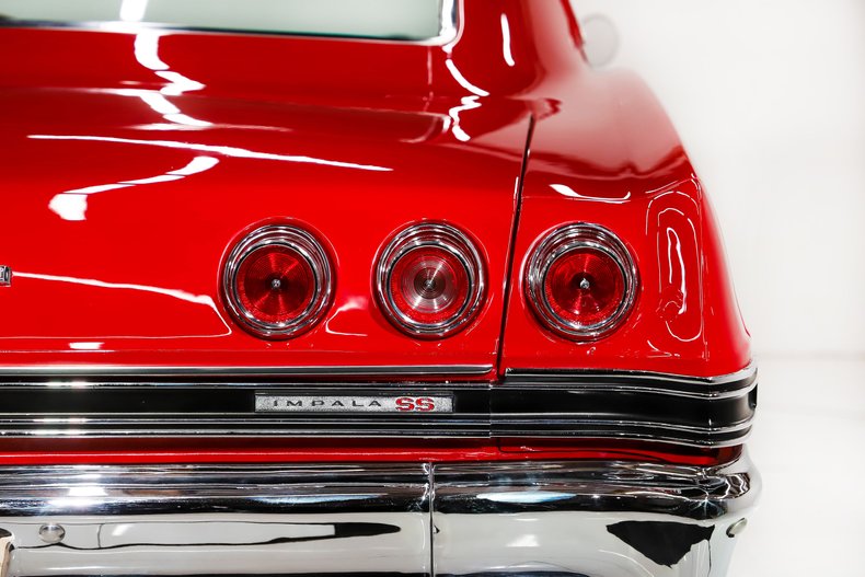 1965 Chevrolet Impala 49