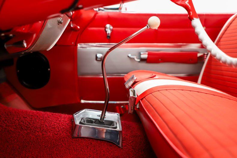 1961 Chevrolet Impala 28