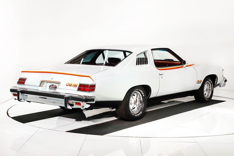 1977 Pontiac LeMans 28
