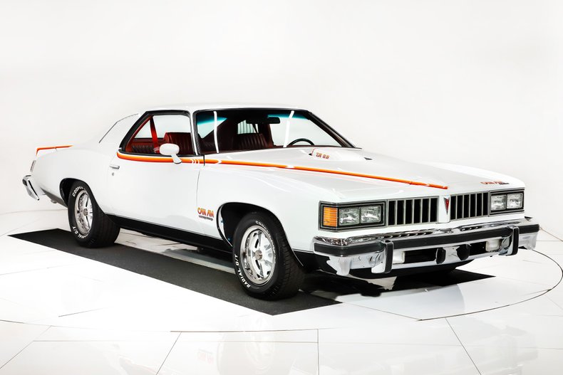 1977 Pontiac LeMans 60