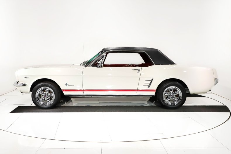 1966 Ford Mustang 37