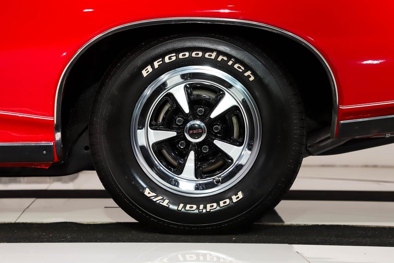 1968 Pontiac GTO | Volo Museum