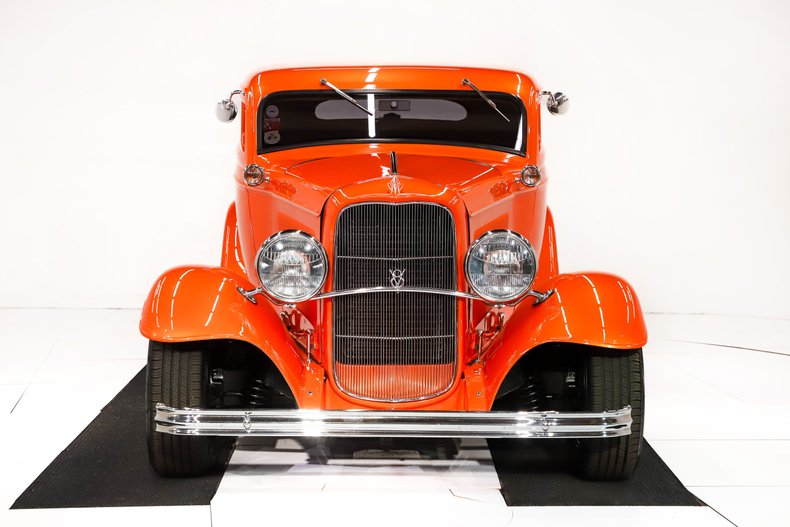 1932 Ford Custom | Volo Museum