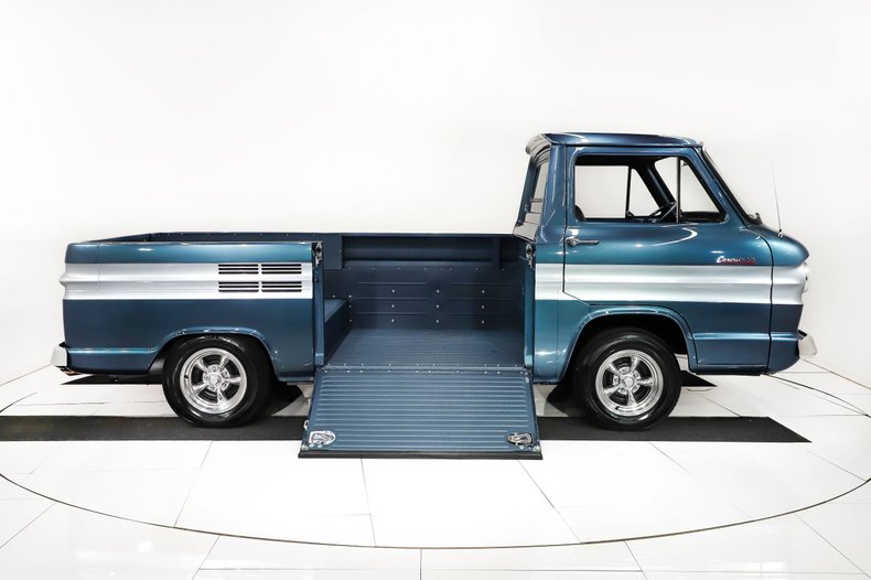 1962 Chevrolet Corvair | Volo Museum