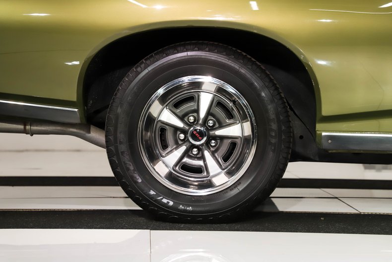 1968 Pontiac GTO | Volo Museum