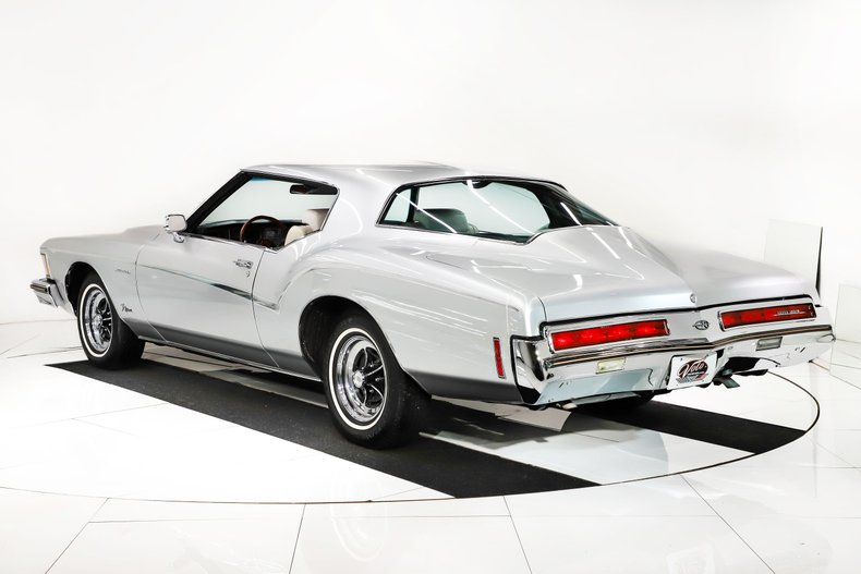 1973 Buick Riviera | Volo Museum