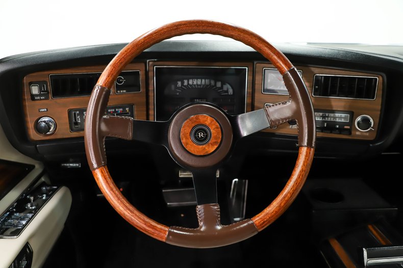 1973 Buick Riviera | Volo Museum