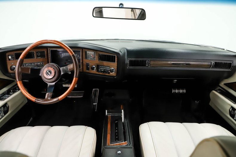 1973 Buick Riviera | Volo Museum