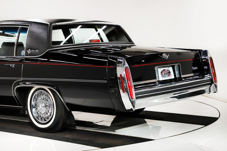 1982 Cadillac Sedan deVille | Volo Museum