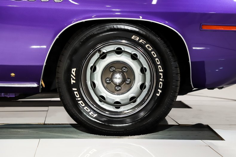 1971 Plymouth Cuda | Volo Museum