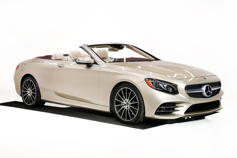 2019 Mercedes S560 | Volo Museum