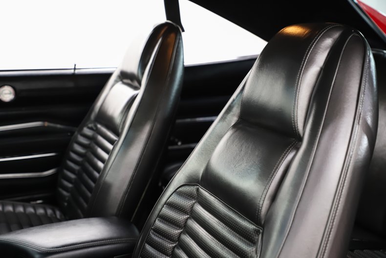 1970 Dodge Charger 14