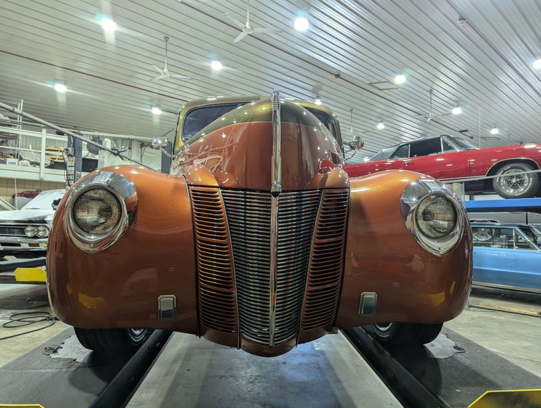 1940 Ford Deluxe | Volo Museum