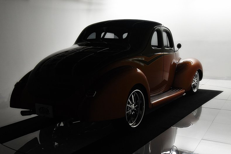 1940 Ford Deluxe | Volo Museum