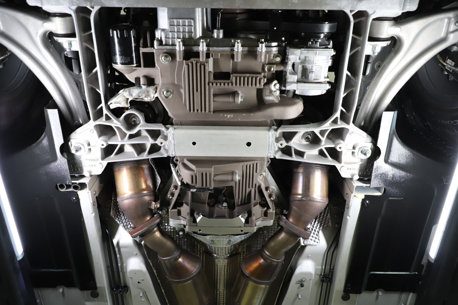 2013 Aston Martin V8 Vantage Base - Photo 104