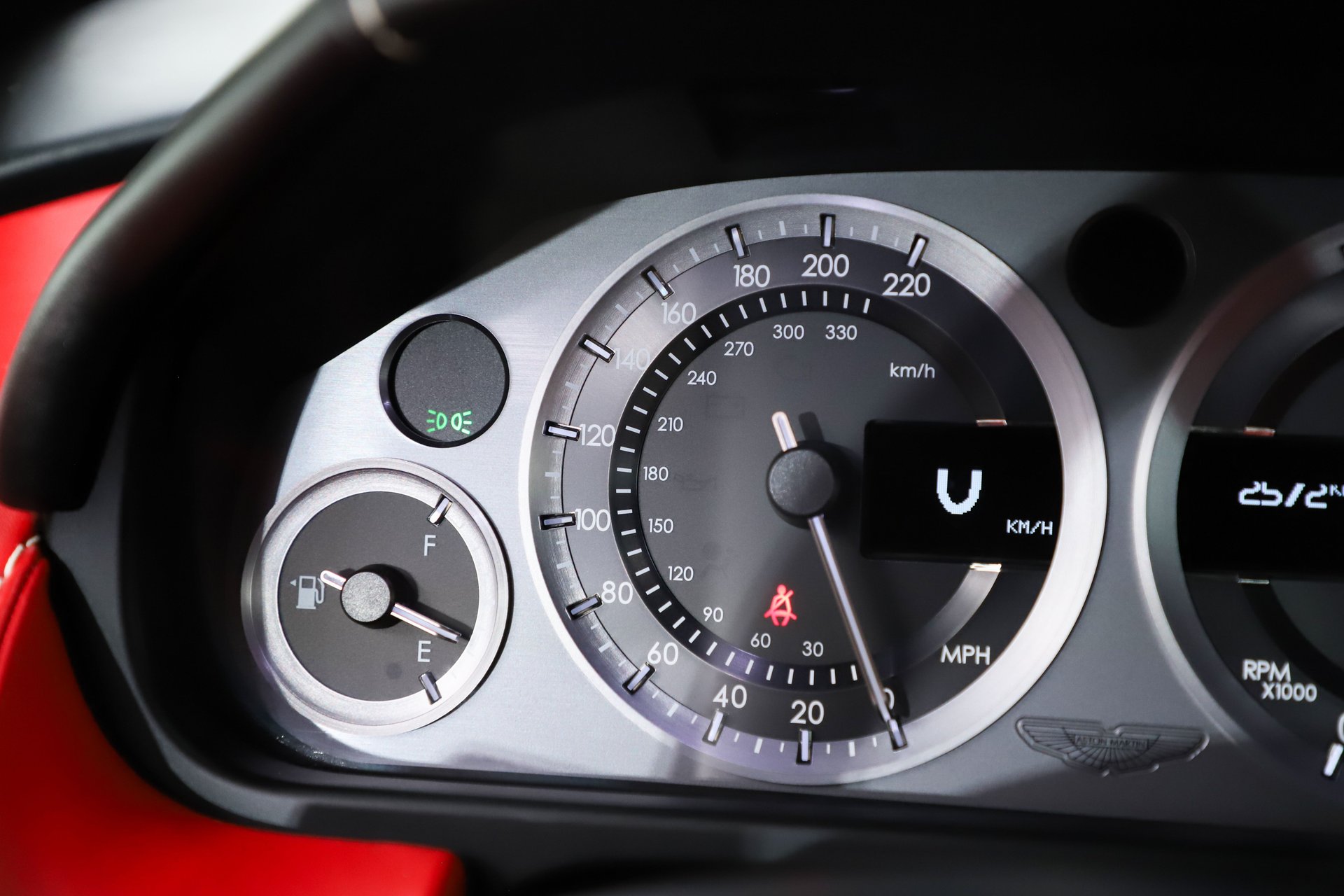 2013 Aston Martin V8 Vantage Base - Photo 19