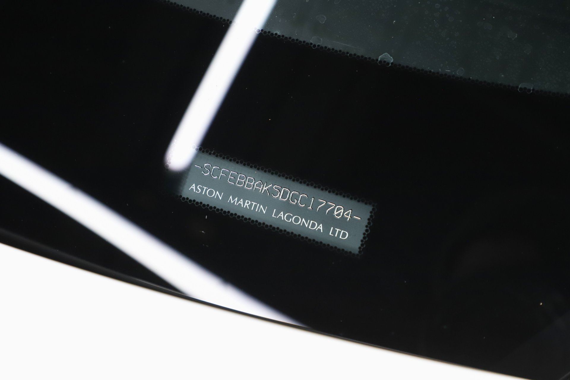 2013 Aston Martin V8 Vantage Base - Photo 14