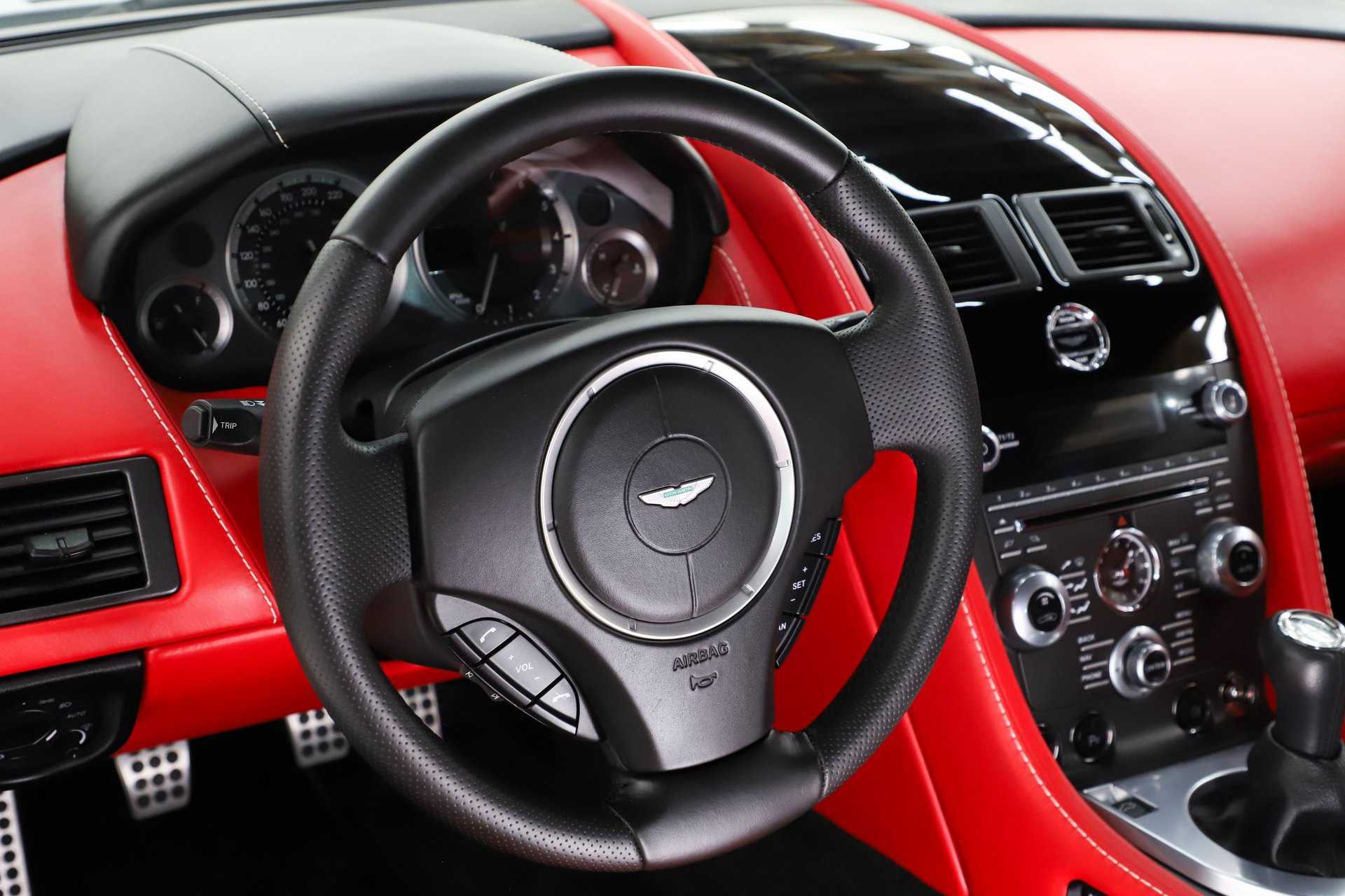 2013 Aston Martin V8 Vantage Base - Photo 16