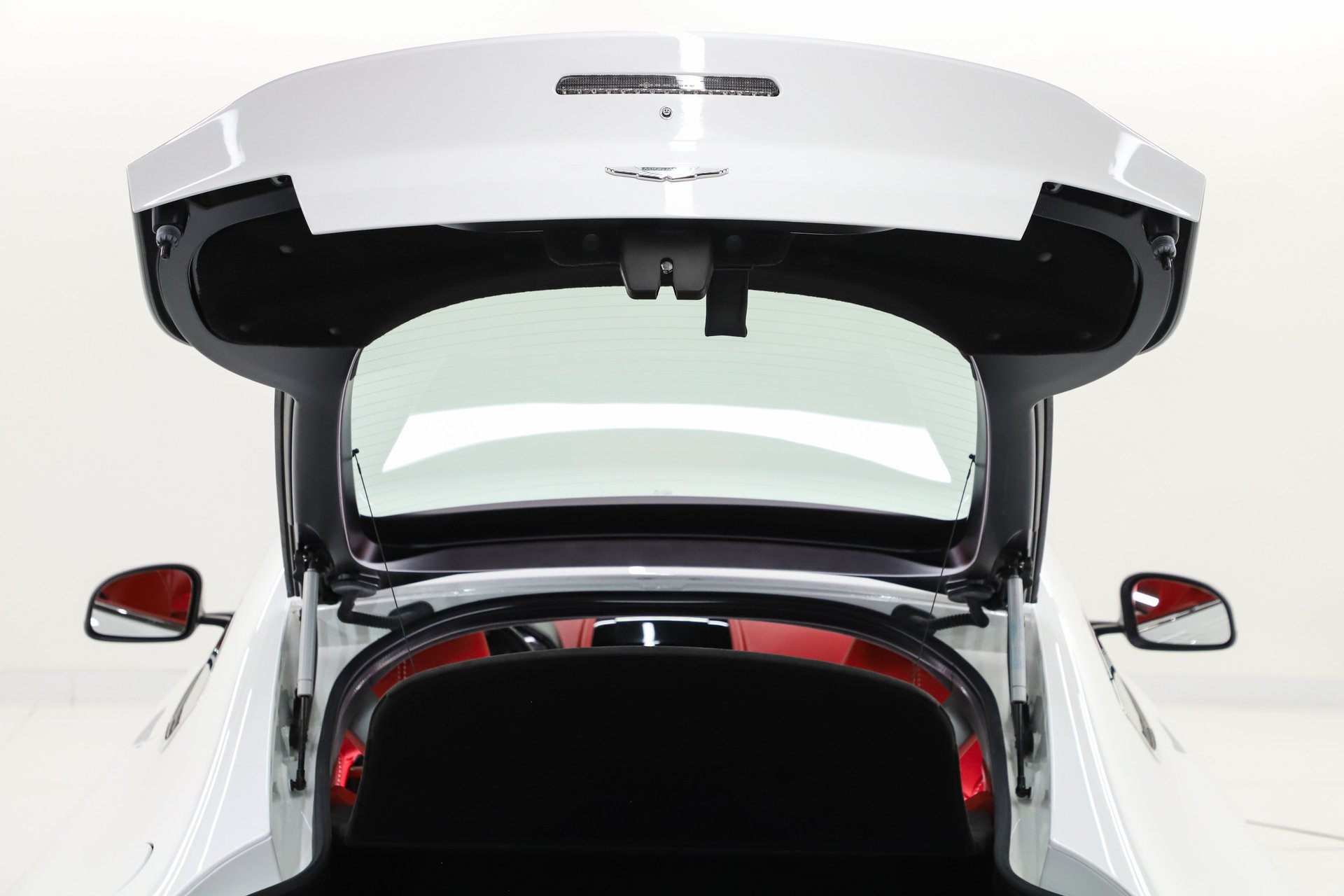 2013 Aston Martin V8 Vantage Base - Photo 77