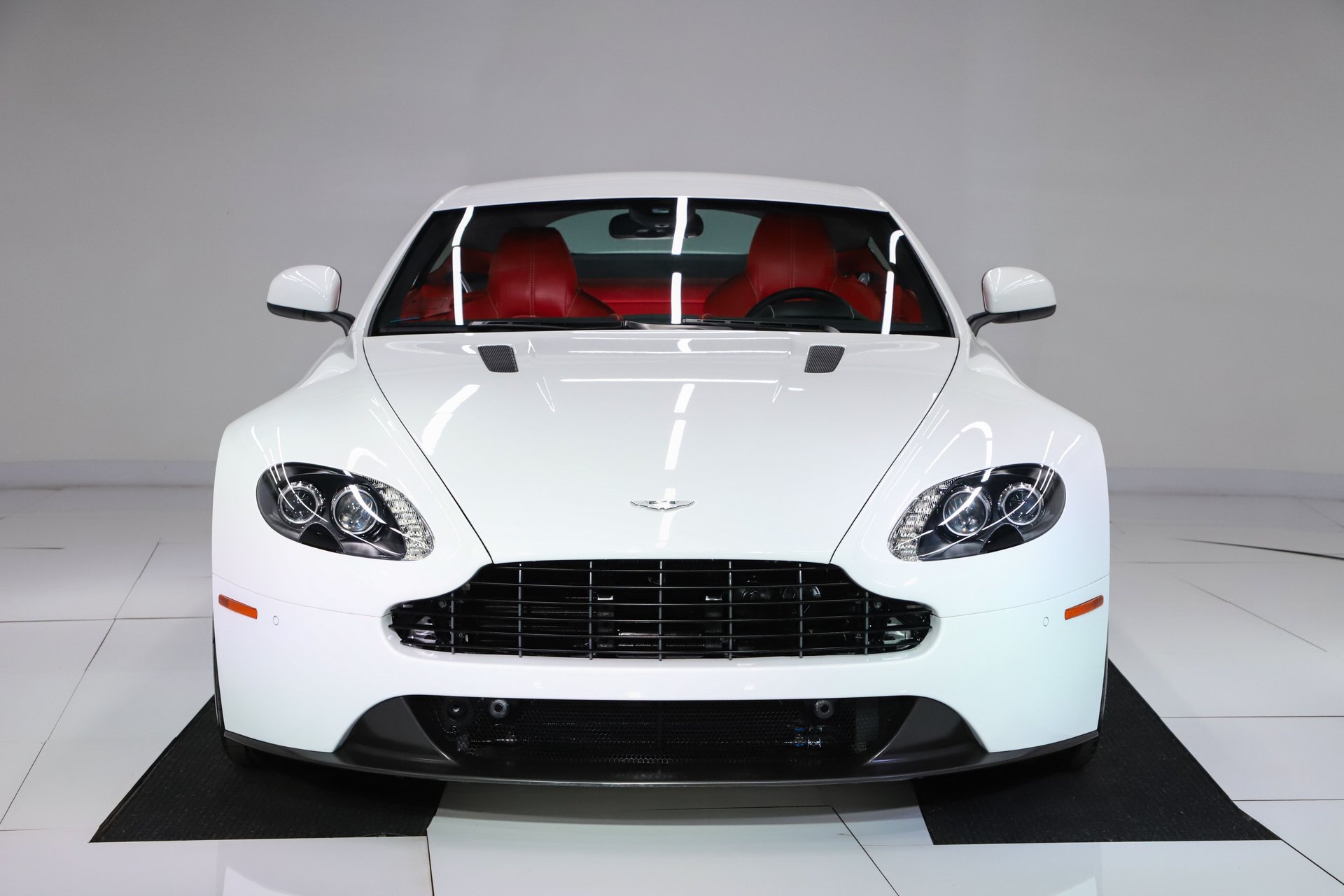 2013 Aston Martin V8 Vantage Base - Photo 74