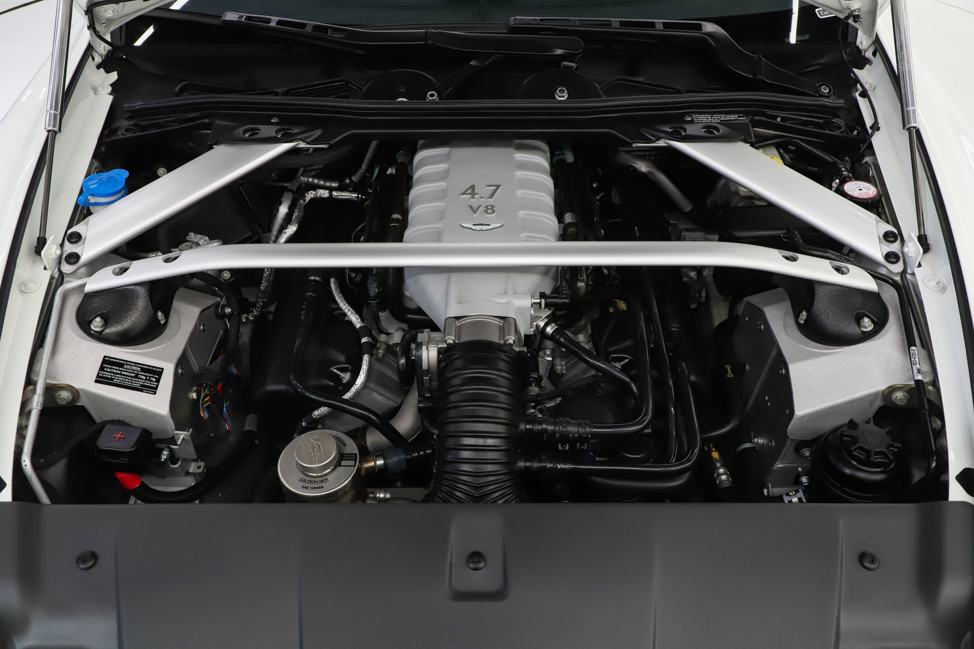 2013 Aston Martin V8 Vantage Base - Photo 6