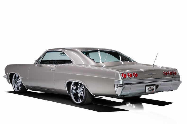 1965 Chevrolet Impala | Volo Museum