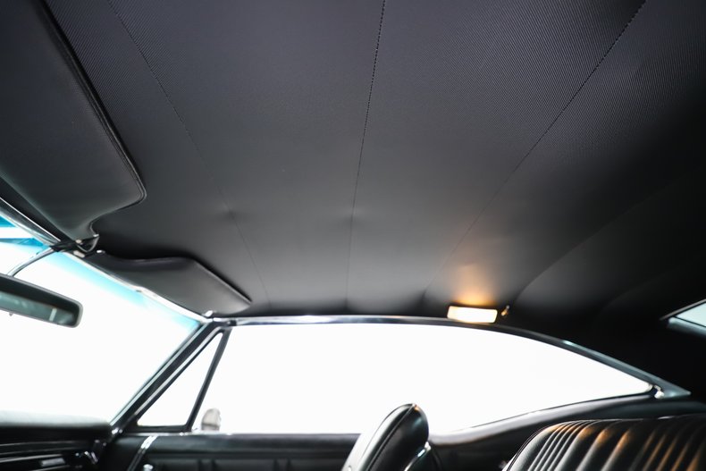 1967 Chevrolet Impala 32