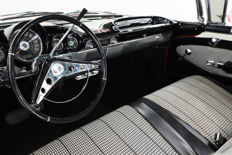 1960 Chevrolet Impala 2