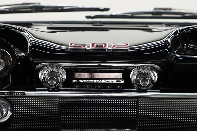1960 Chevrolet Impala 29