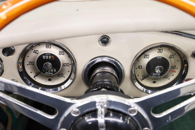 1962 Austin Healey 3000 16