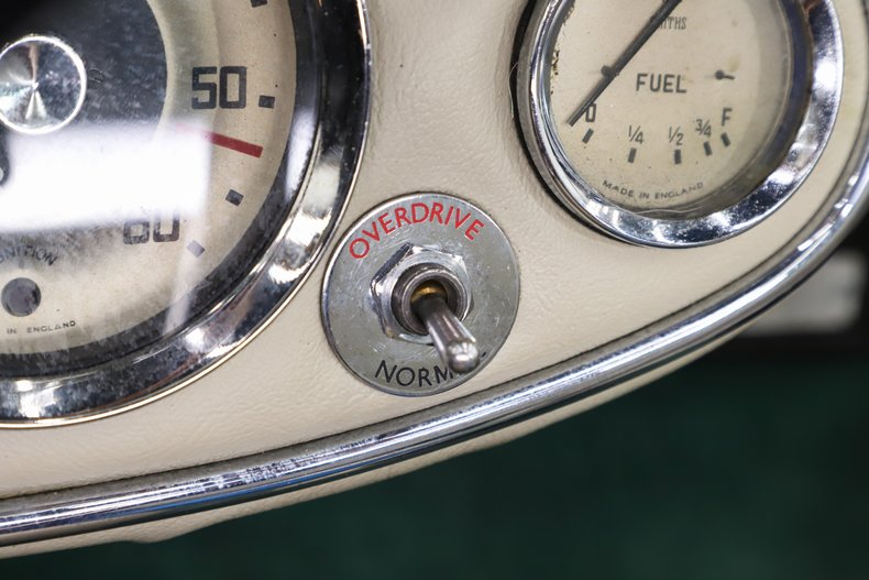 1962 Austin Healey 3000 24