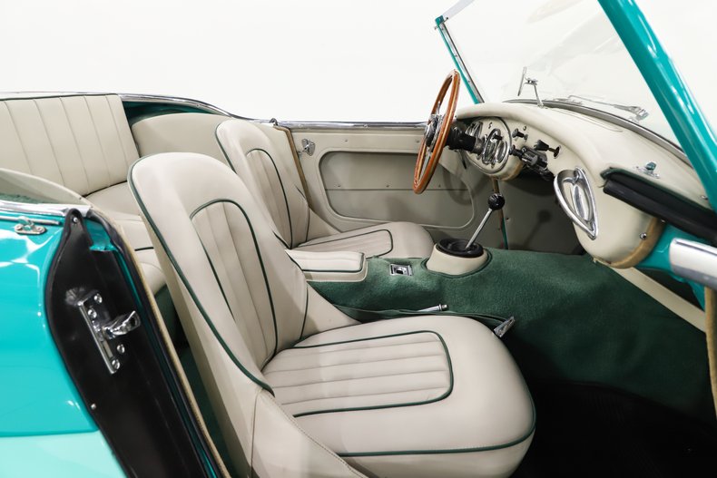 1962 Austin Healey 3000 43