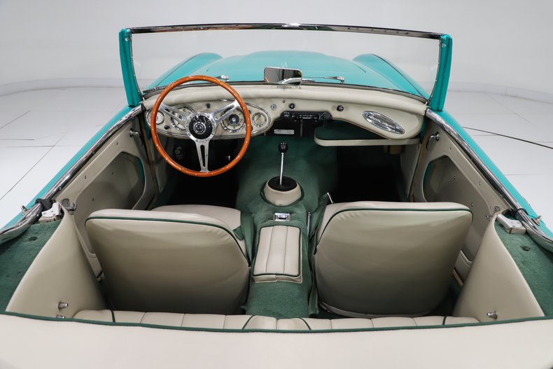 1962 Austin Healey 3000 23