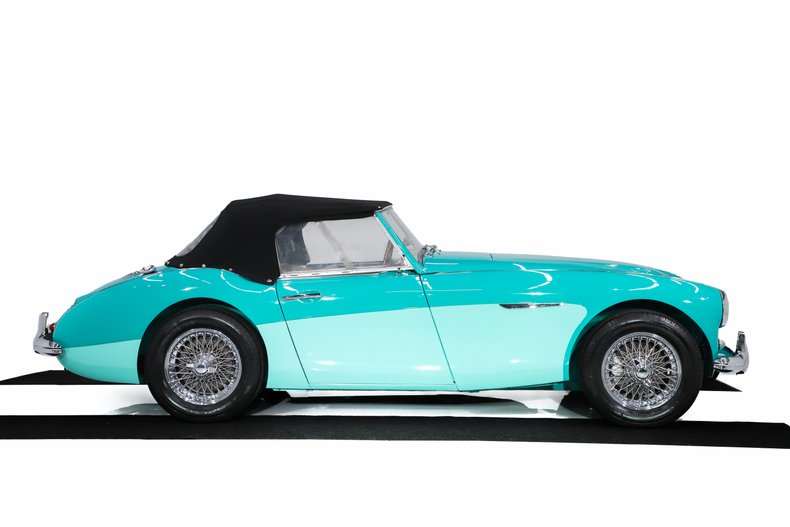 1962 Austin Healey 3000 18