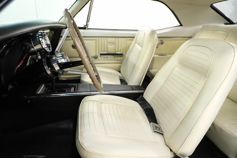 1967 Pontiac Firebird 13