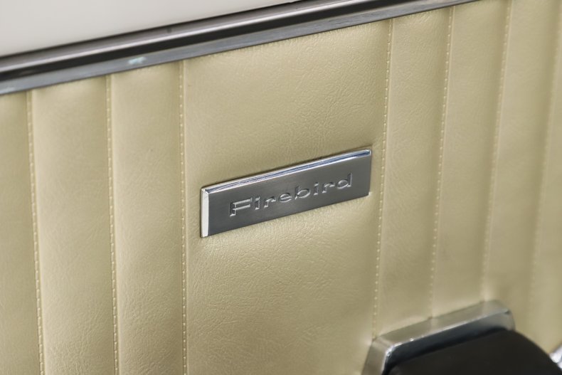 1967 Pontiac Firebird 10