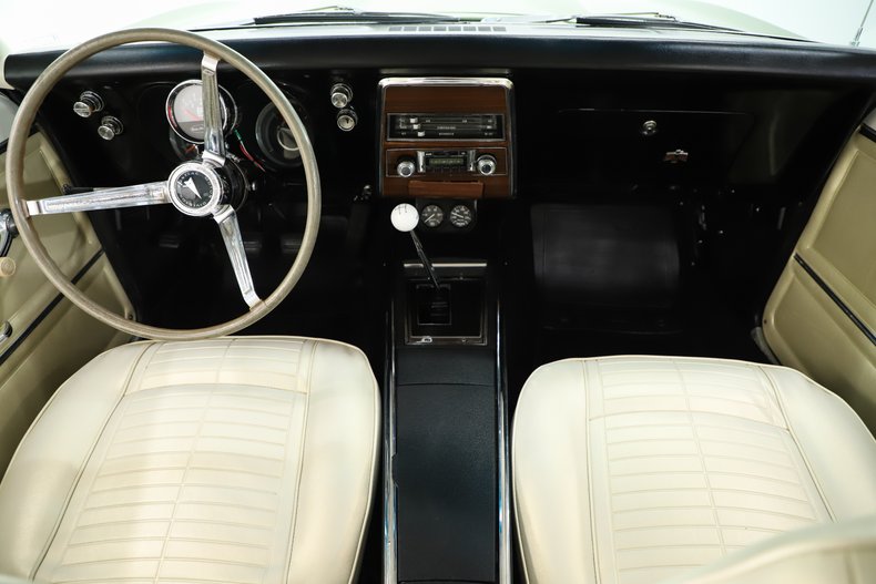 1967 Pontiac Firebird 27