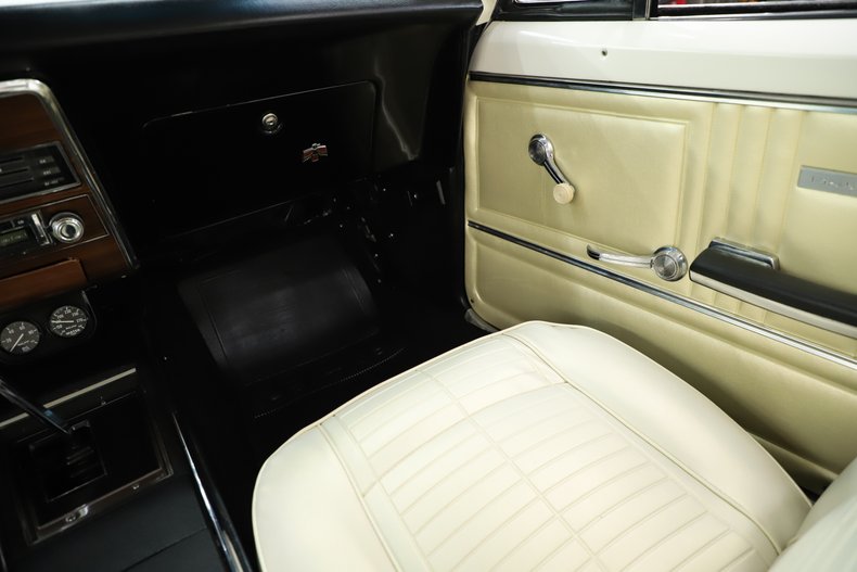 1967 Pontiac Firebird 60