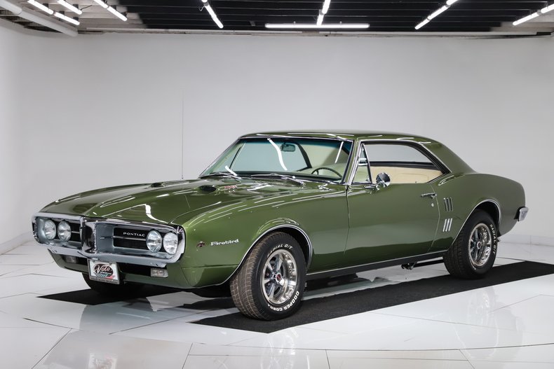 1967 Pontiac Firebird 26