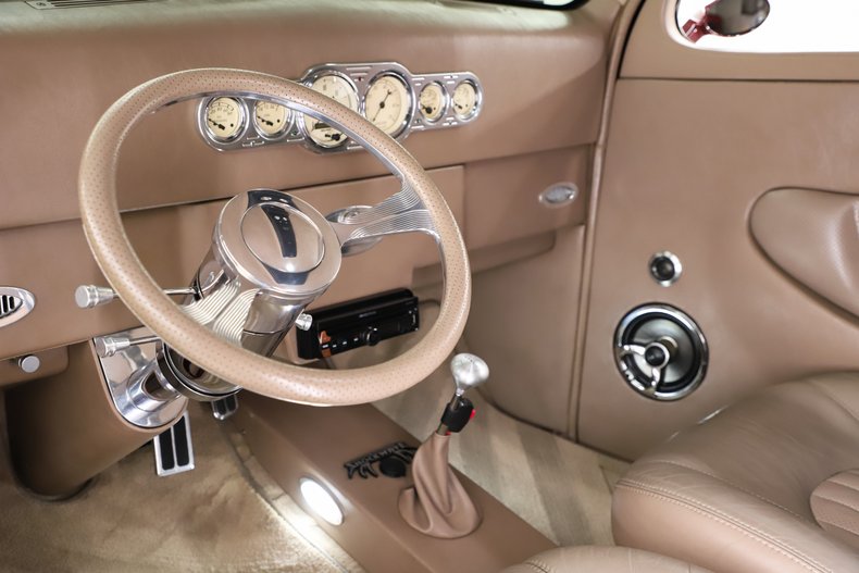 1937 Ford Custom 2