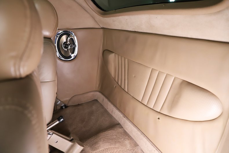 1937 Ford Custom 13