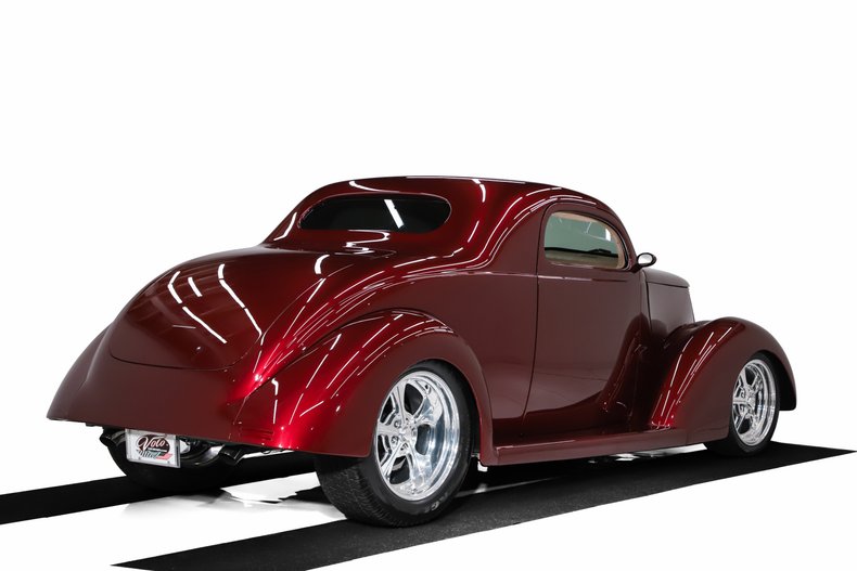 1937 Ford Custom 16