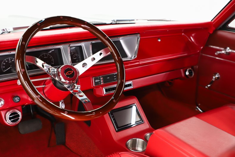 1966 Chevrolet Biscayne 2