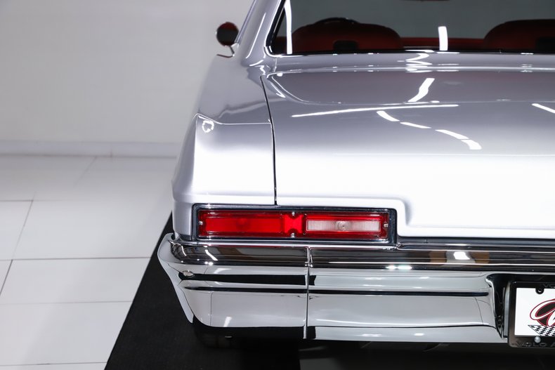 1966 Chevrolet Biscayne 36